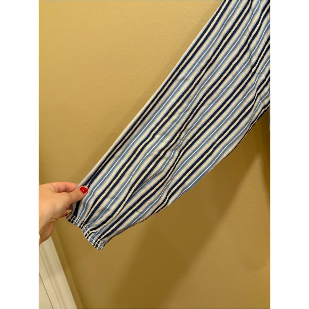Ann Taylor Striped Long-Sleeve V-Neck Women’s Top in Blue and White Cotton Small - Picture 11 of 13